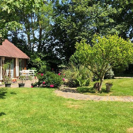 La Petite Saugere Villa Bosguérard-de-Marcouville Exteriör bild