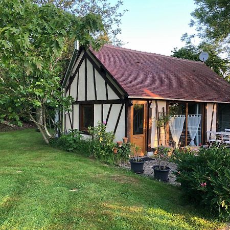 La Petite Saugere Villa Bosguérard-de-Marcouville Exteriör bild