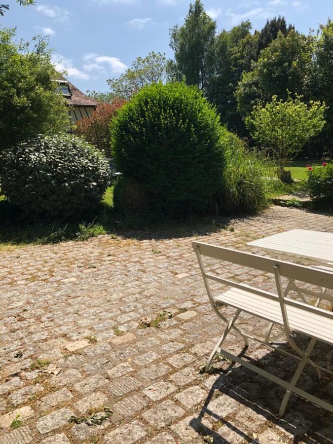 La Petite Saugere Villa Bosguérard-de-Marcouville Exteriör bild