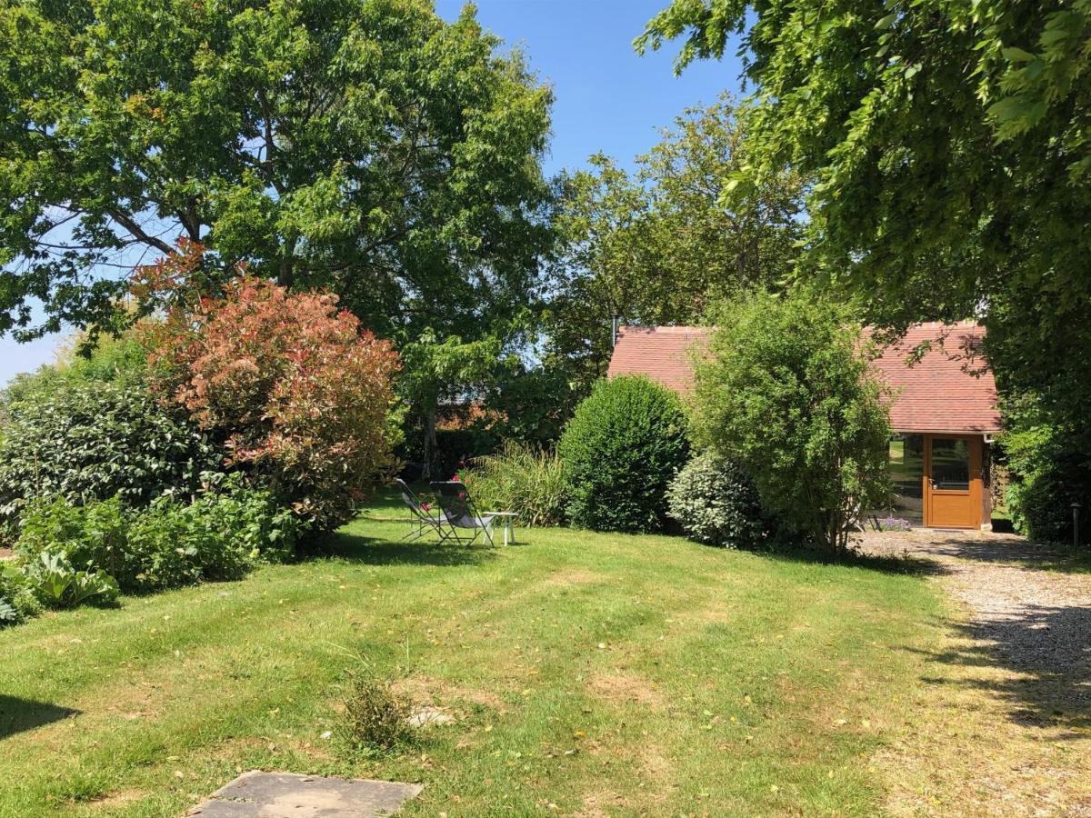 La Petite Saugere Villa Bosguérard-de-Marcouville Exteriör bild