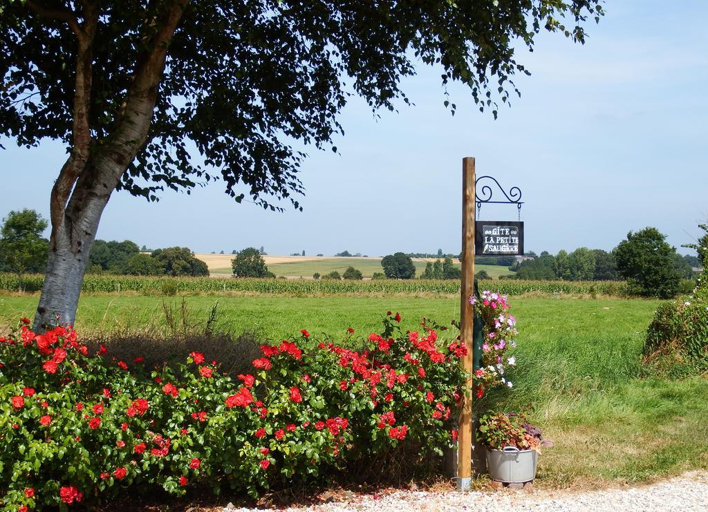 La Petite Saugere Villa Bosguérard-de-Marcouville Exteriör bild
